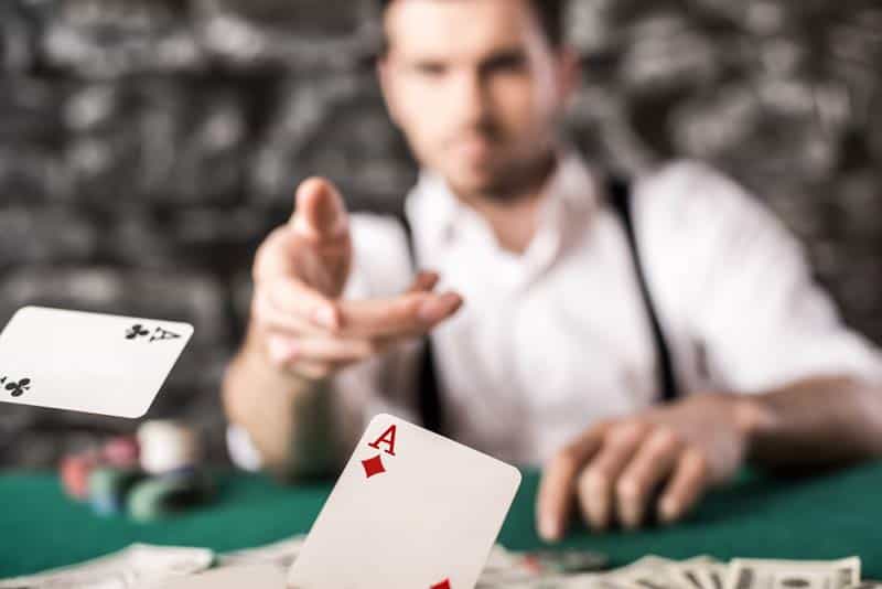 Poker-igranje Poker igranje